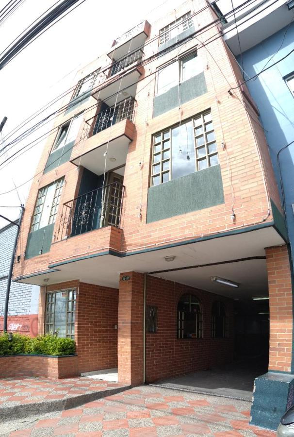 Hotel Los Balcones Bogotá Zewnętrze zdjęcie